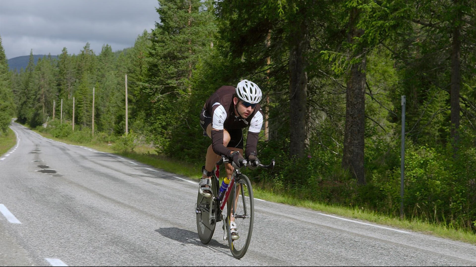 “青训+文化+旅游”深度融合模式在全国多地落地生根，行业持续繁荣