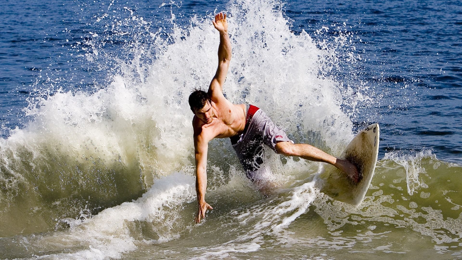 史上最年轻“冠军射手”轻松问鼎，最年轻的冠军